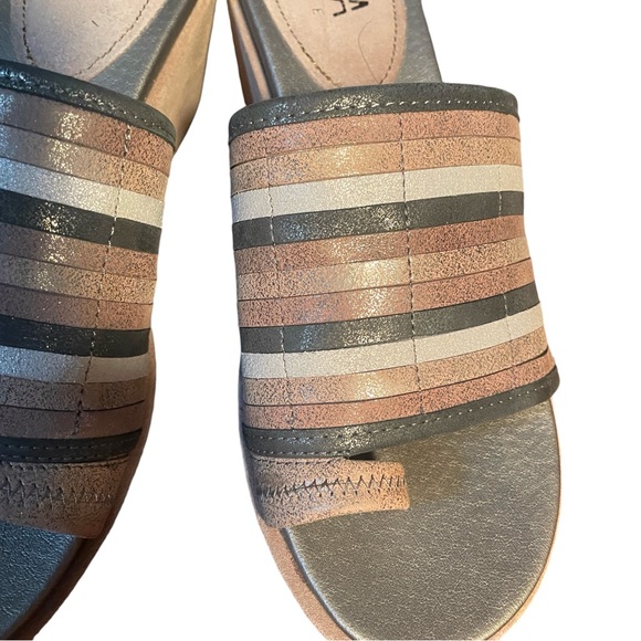 Luca Lenore Leather Platform Wedge Sandal Slide Striped Vamp Women’s Sz 7.5 - Picture 5 of 13